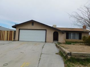 208 W Mariposa Ave, Ridgecrest, CA 93555