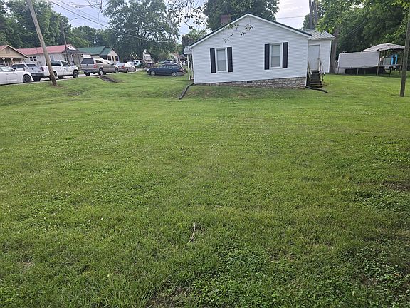 3rd image of 708 W Louise Ave