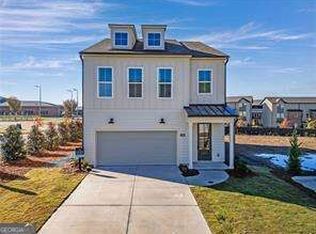 2285 Fern Cir, Alpharetta, GA 30076