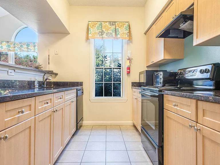 Clubhouse Kitchen