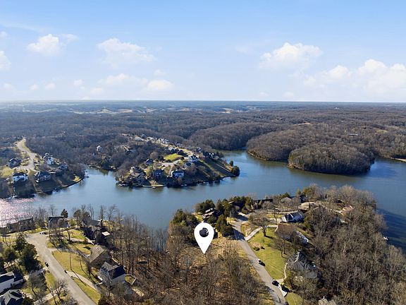 3rd image of 104 Canvasback Ct