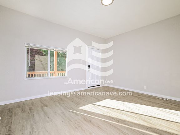 3-Living Room