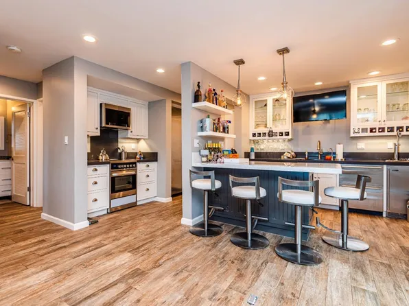 200 5th Ave APT 1, Santa Cruz, CA 95062