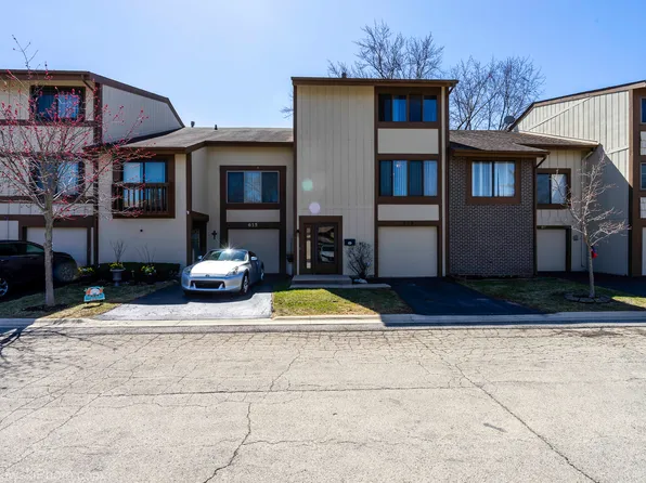 609 N White Sands Bay, Roselle, IL 60172