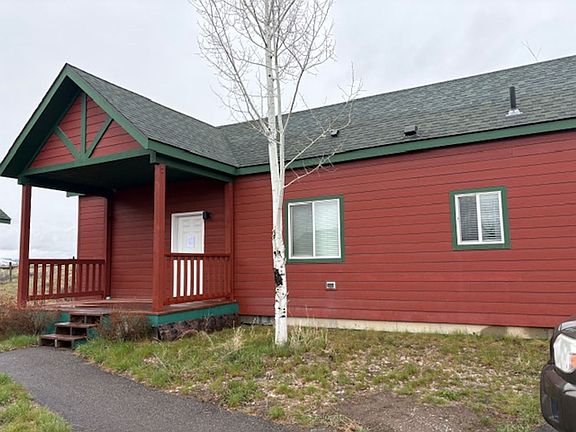 2nd image of 5755 S Highway 89 Cabin 43