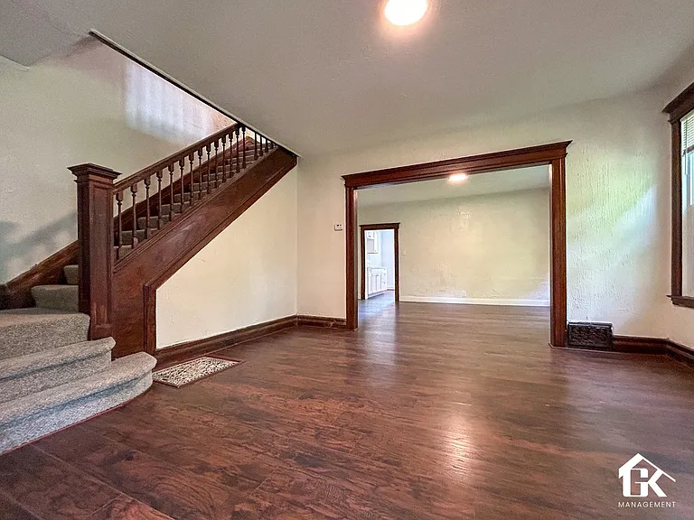 Cadillac House — Photo 1