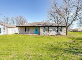 8616 Clearview Dr, Joshua, TX 76058