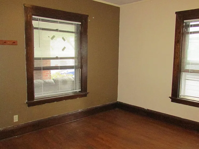 108 N Breese Ter — Photo 17