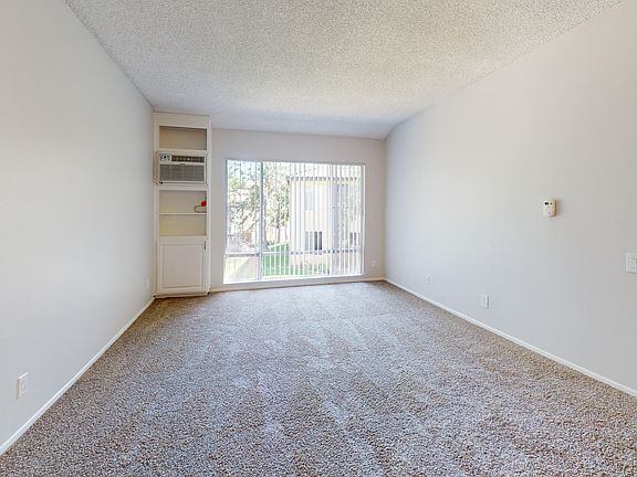 2nd image of 887 Saint Charles Dr #5