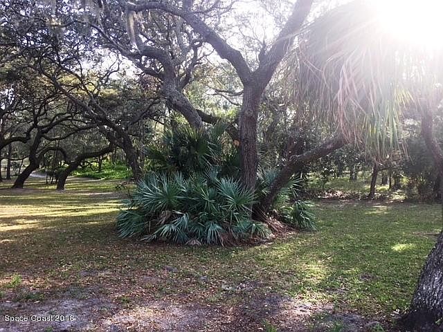 1st image of 000 Tropic St