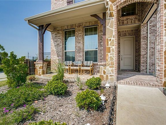3rd image of 1509 Fountain Vista Vw