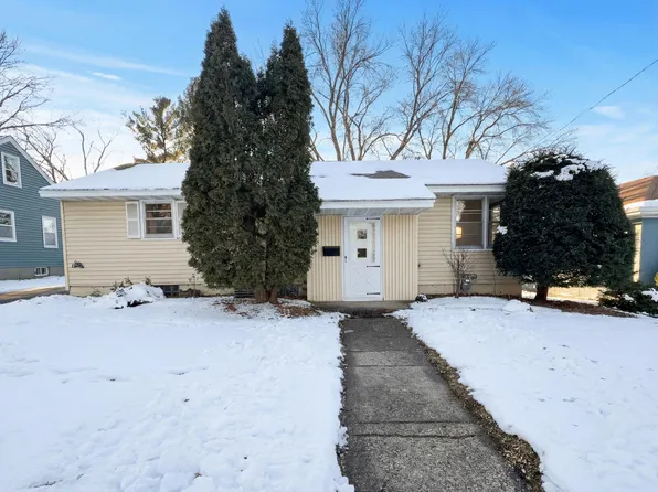 973 Bidwell St, West Saint Paul, MN 55118