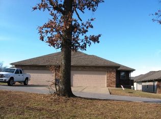 5551 N Gold Ln, Ozark, MO 65721