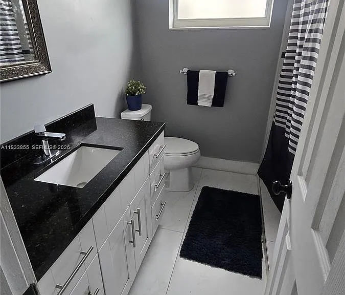 7817 Fairway Blvd — Photo 6