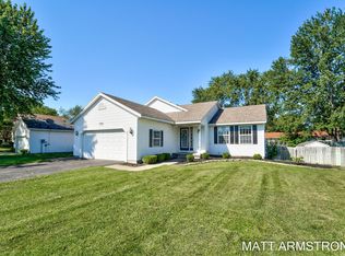 7237 Cherry Ave, Jenison, MI 49428