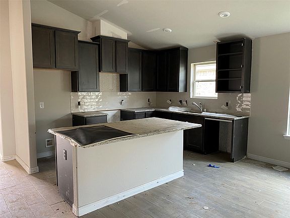 3rd image of 5293 Latigo Ct