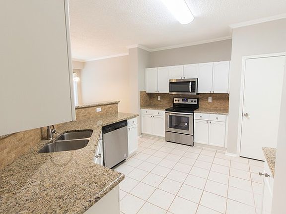 4th image of 1777 Prescott Dr