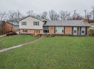 450 White Oak Dr, Edgewood, KY 41017