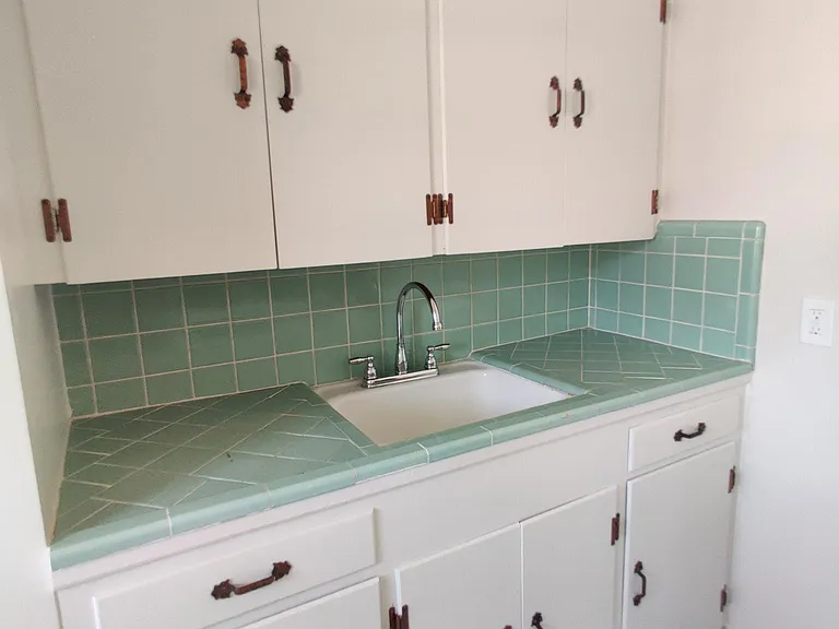 5725 Martel Ave #C — Photo 3