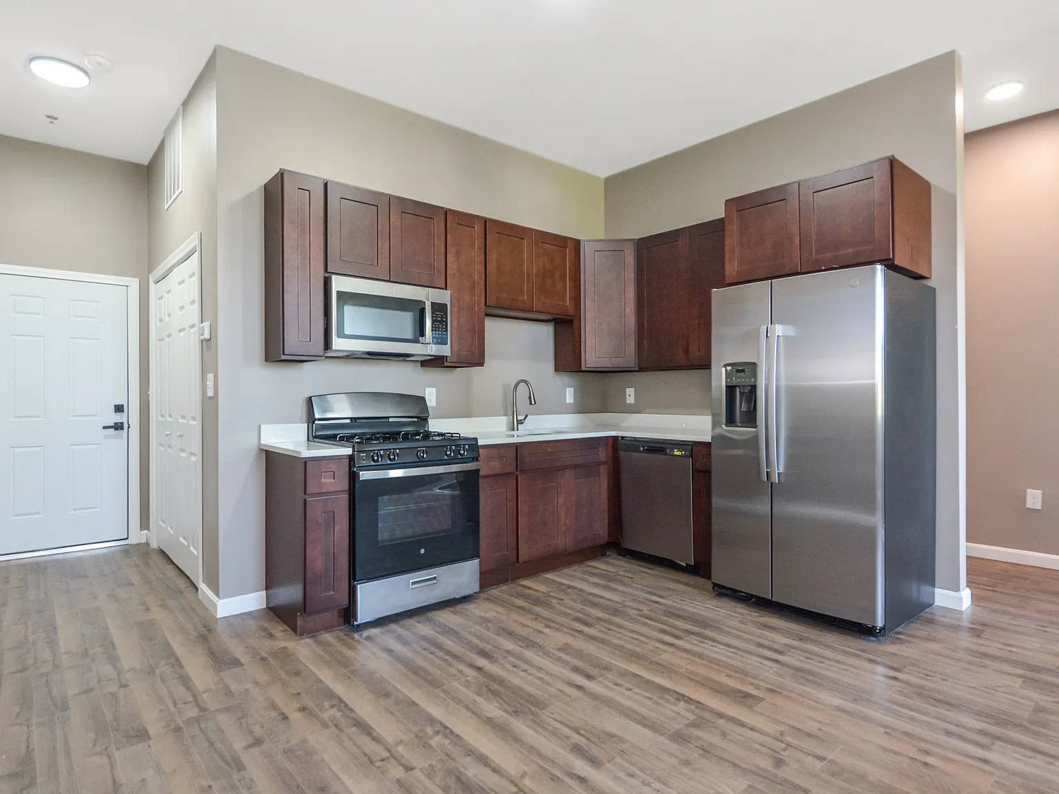 155 Crescent Street - 5 — Photo 1