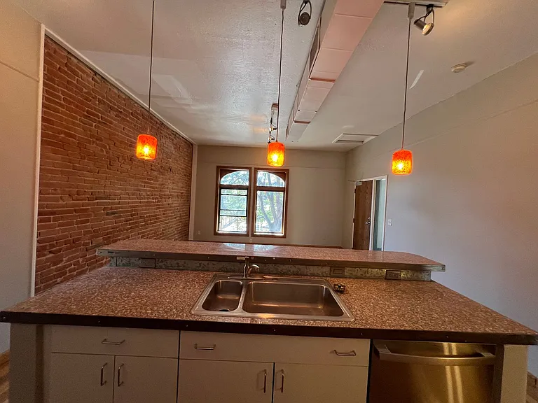 2323 W 30th Ave — Photo 6