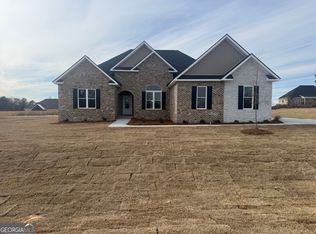 434 Burlington Dr, Lizella, GA 31052