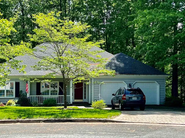 2635 Coralberry Pl, Charlottesville, VA 22911