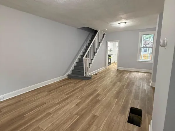 5323 Lesher St, Philadelphia, PA 19124