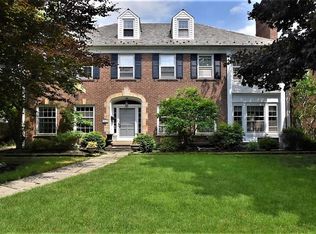 3005 Kingsley Rd, Beachwood, OH 44122