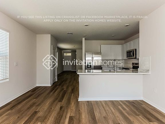 5th image of 8037 Majestic Palms Ct #10