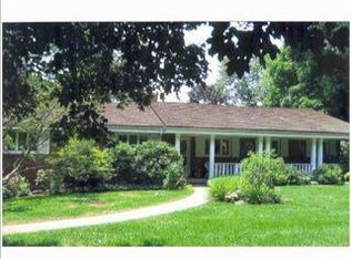 204 Glenhaven Ln, Pittsburgh, PA 15238