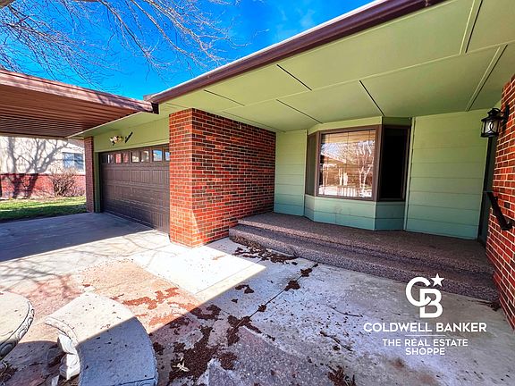 2nd image of 2016 N Dennison St
