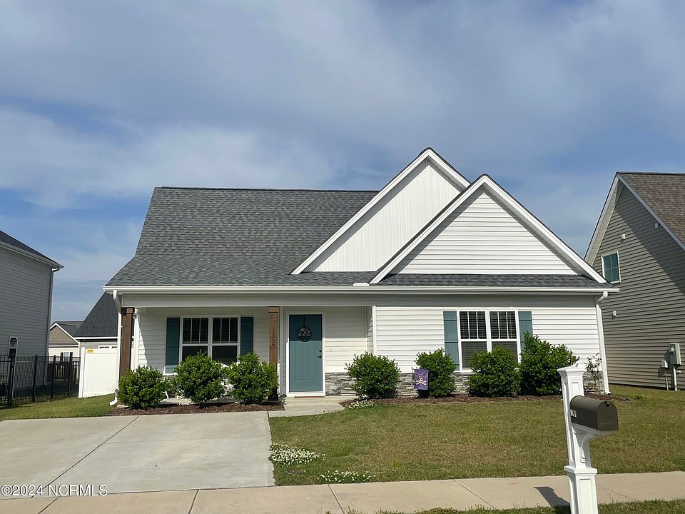 1st image of 1525 Penncross Drive