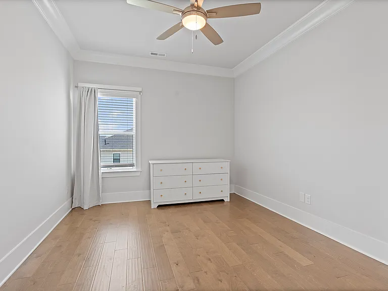 270 Farmhouse Dr — Photo 9