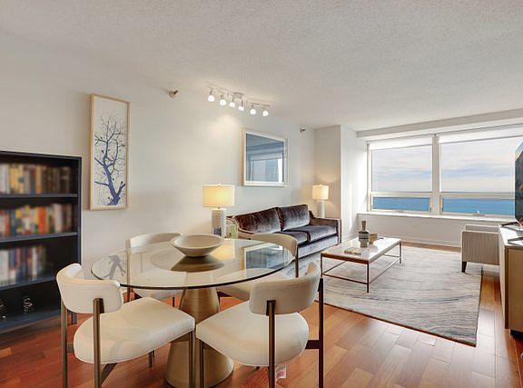 2nd image of 512 N McClurg Ct APT 5405