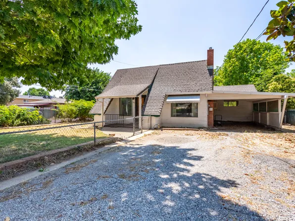 561 Hartnell Ave, Redding, CA 96002