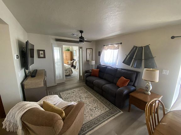 5th image of 2585 Vermillion Rd