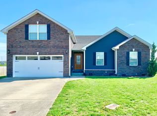 2420 Andersonville Dr, Clarksville, TN 37042