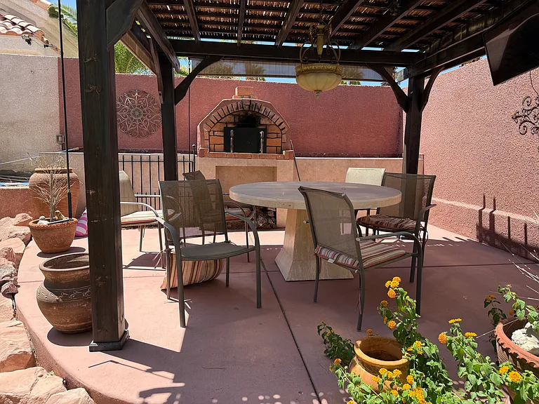 8120 Sapphire Bay Cir — Photo 32