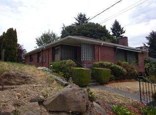 9030 38th Ave SW, Seattle, WA 98126