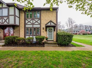 148 Camberley Pl, Penfield, NY 14526