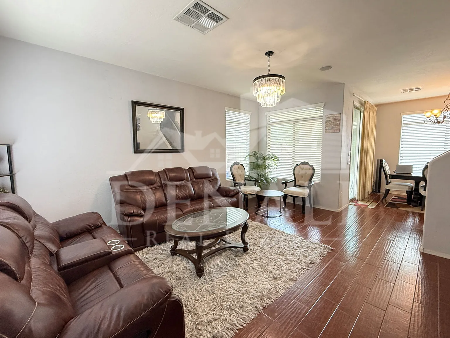 3 bed, 2.5 bath, 1708 sqft, $2,395 — Photo 3