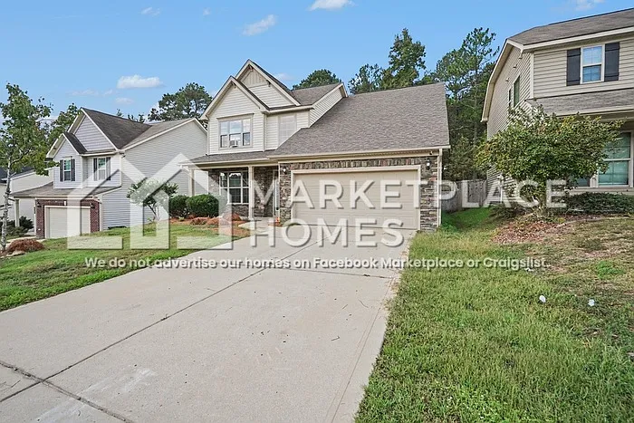 4 bed, 2.5 bath, 2845 sqft, $2,095 — Photo 3