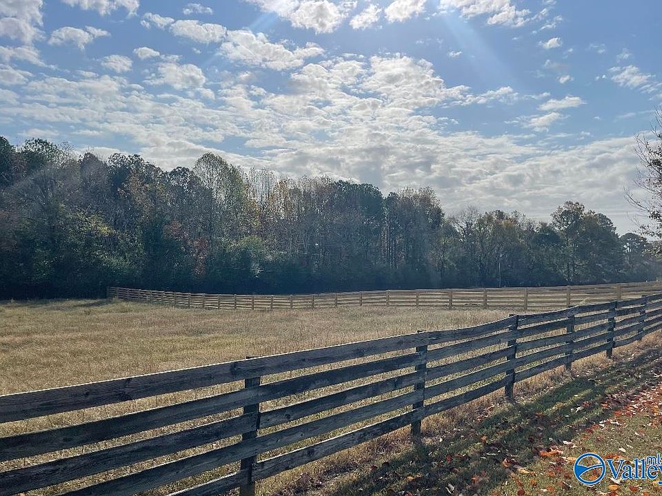 2nd image of 202 Lecroy Rd