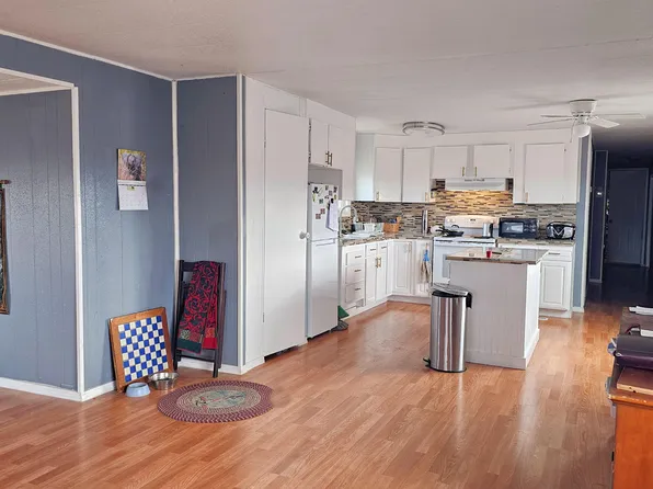 181 Schut Rd Unit 23, Moxee, WA 98936