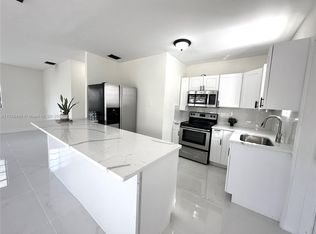 2932 NW 58th St, Miami, FL 33142
