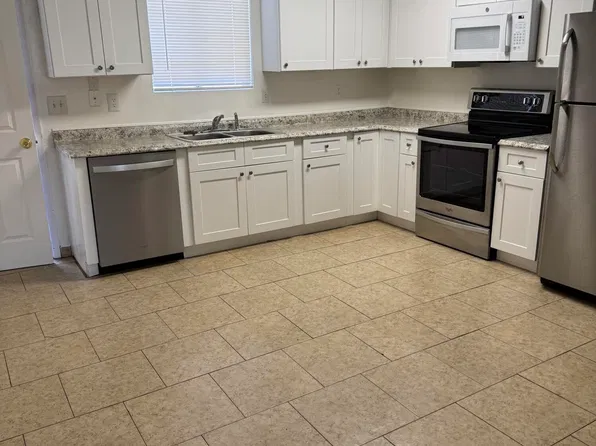 3313 W Golden Lane, Phoenix, AZ 85051
