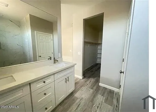 1335 E Pueblo Ave — Photo 9