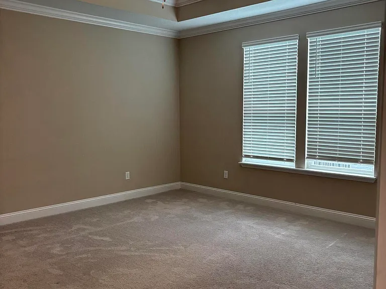 380 Brybar Dr — Photo 24