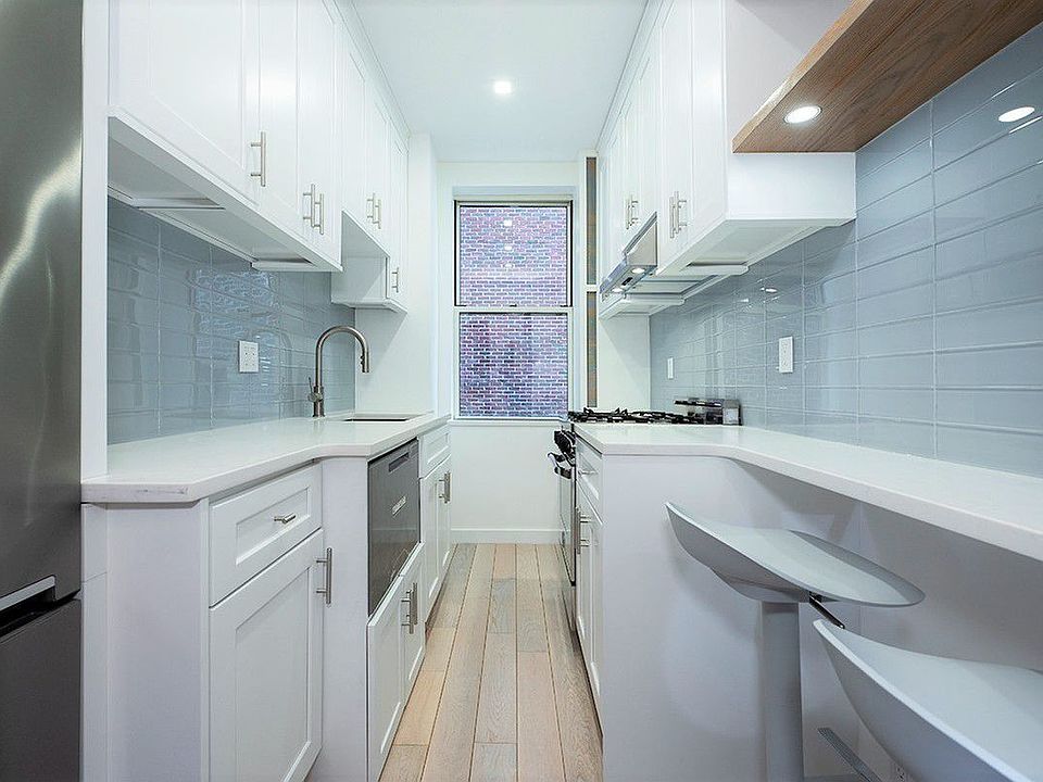 1st image of 16 E 98th St APT 6D